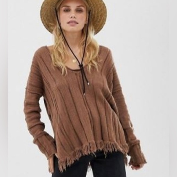 Free People Tops - FREE PEOPLE Lightly used fringe tunic!